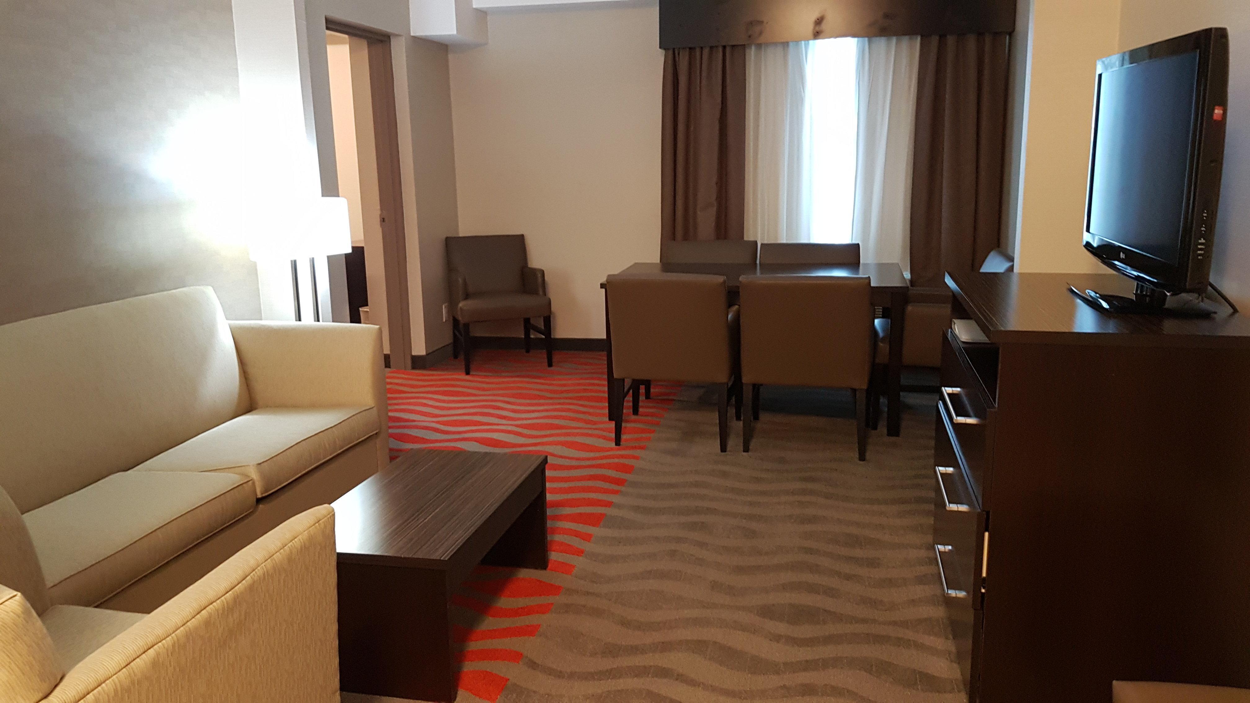 Holiday Inn Express Hotel & Suites Barrie By Ihg Екстер'єр фото