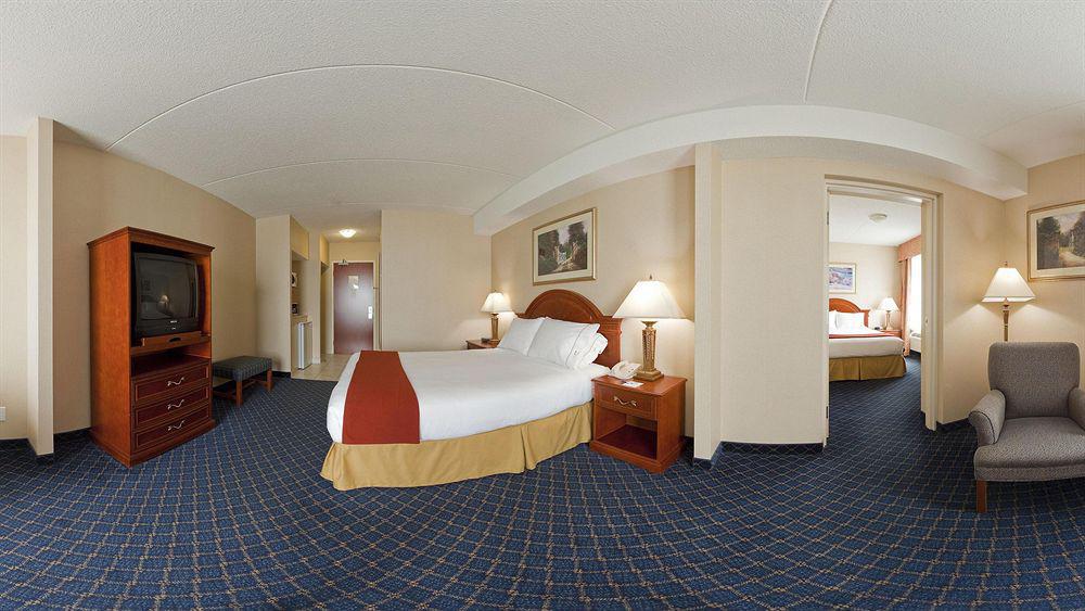 Holiday Inn Express Hotel & Suites Barrie By Ihg Екстер'єр фото